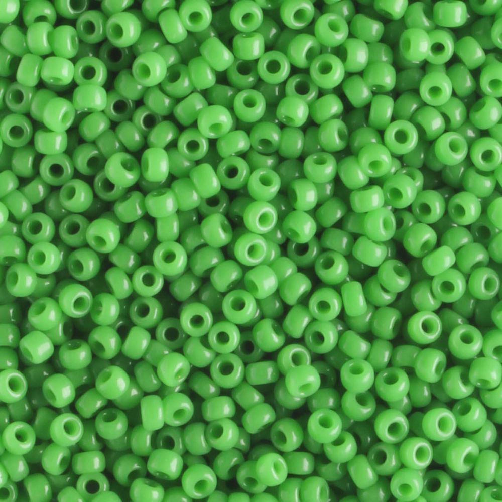15-0411 Opaque Green