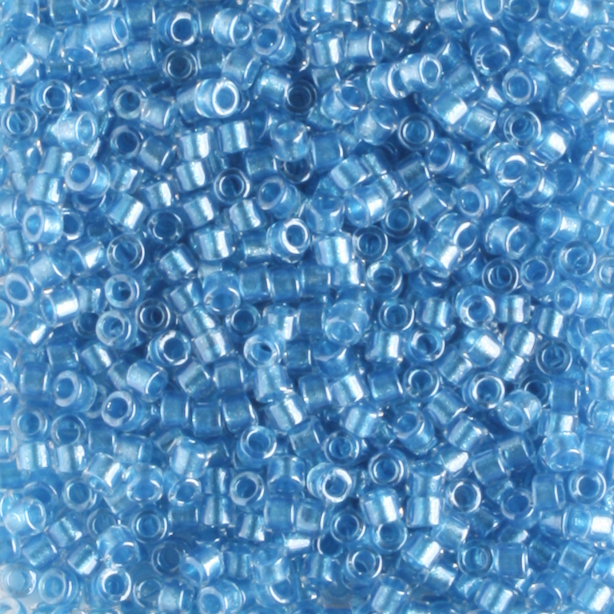DB0905 Sparkling Blue Lined Crystal