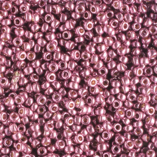 15-4220 Duracoat Eggplant