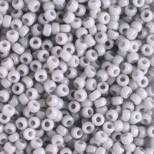 11-0498 Opaque Cement Grey