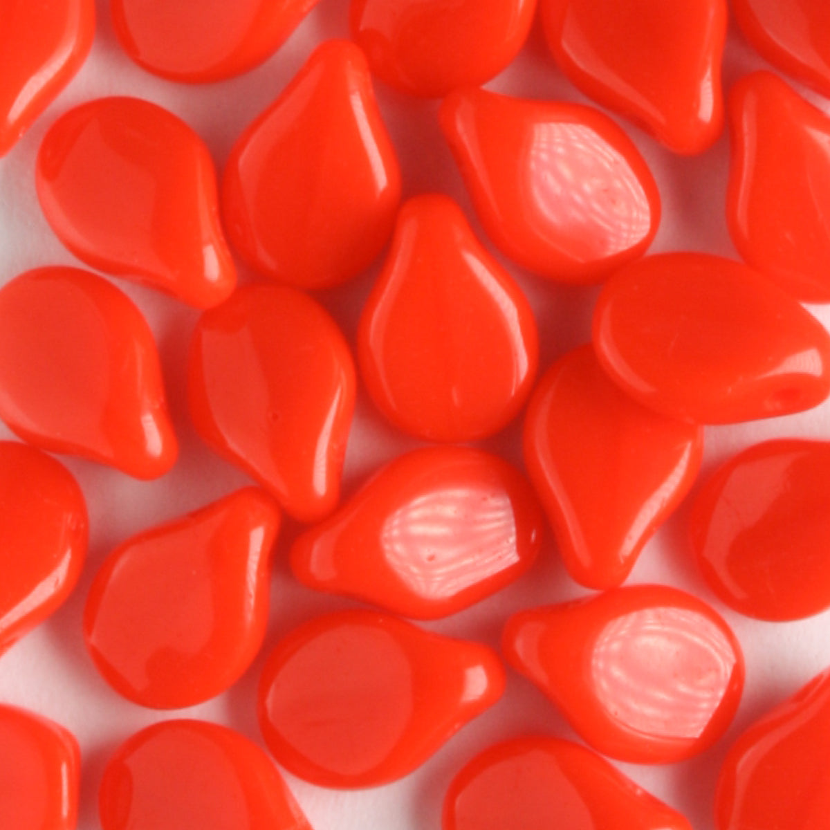 Pip Coral - 60 beads