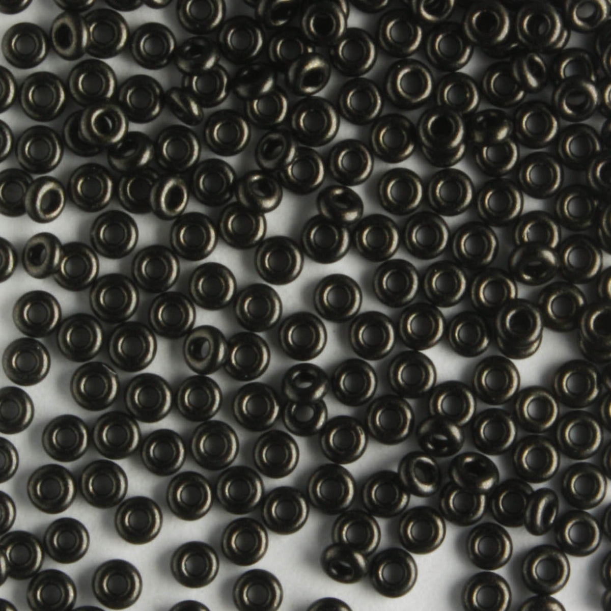 11/0 Demi Round Hybrid Metallic Dark Green - 10 grams