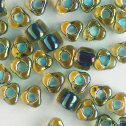 5/0 Triangle Amber Blue - 5 grams