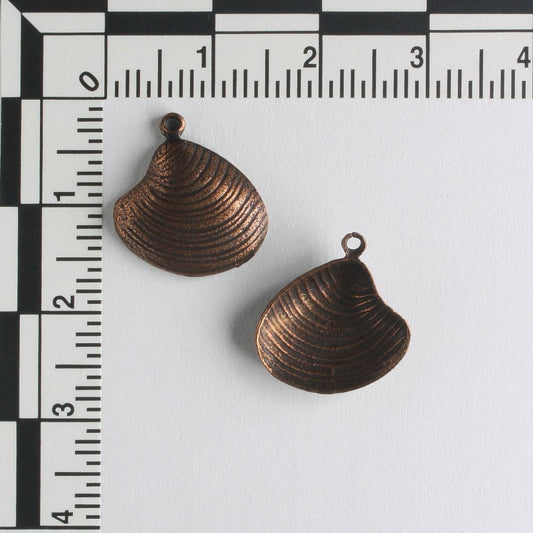 Charm - Clam Shell